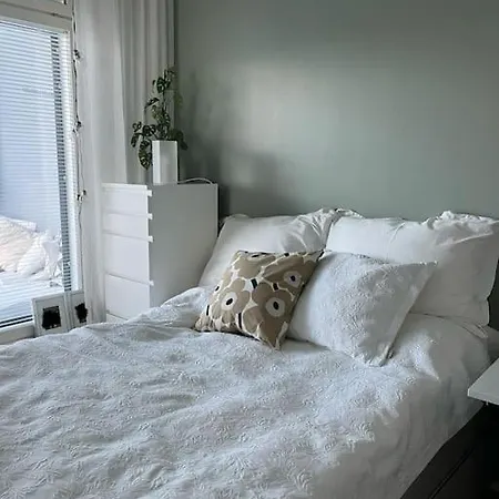 Modern In Great Location